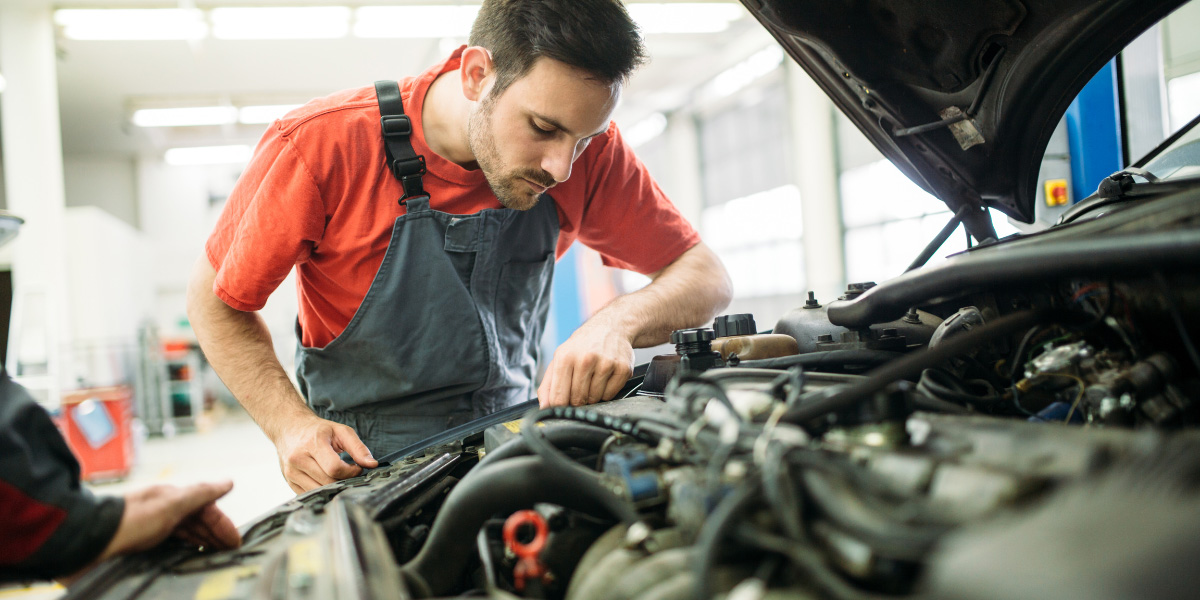 Bender’s Automotive mechanic working on a vehicle at our diesel repair shop near Agoura Hills, California.